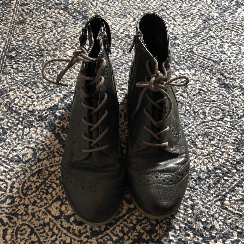 Women’s Vintage Booties